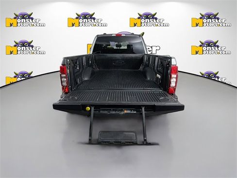 Used 2022 Ford F250 XLT w/ XLT Premium Package image 22