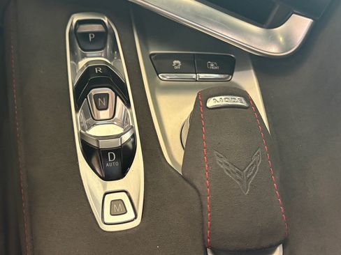 Used 2021 Chevrolet Corvette Stingray Premium Conv w/ Z51 Performance Package RWD image 30