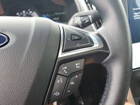Used 2024 Ford Edge SEL w/ Convenience Package AWD/4WD image 23