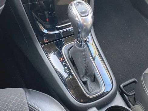 Used 2018 Buick Encore Preferred image 15