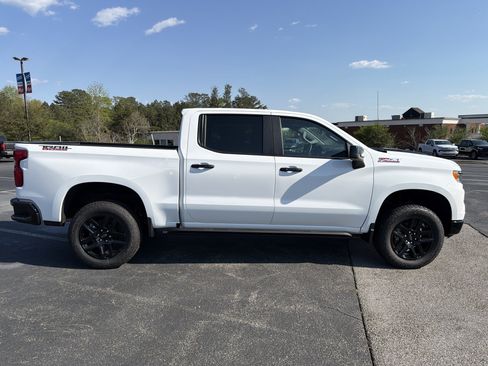 New 2026 Chevrolet Silverado 1500 LT Trail Boss w/ Convenience Package II AWD/4WD image 4