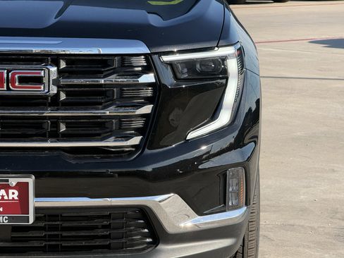 New 2026 GMC Acadia Elevation w/ Elevation Premium Package image 9