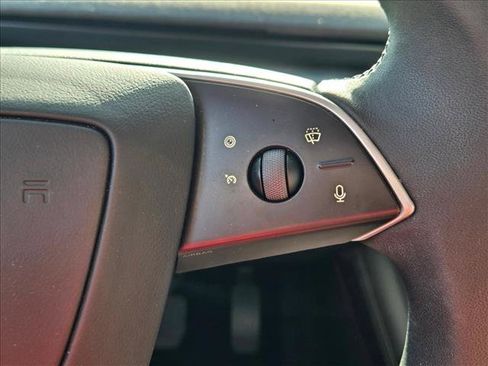 Used 2025 Tesla Model 3 Long Range RWD image 18