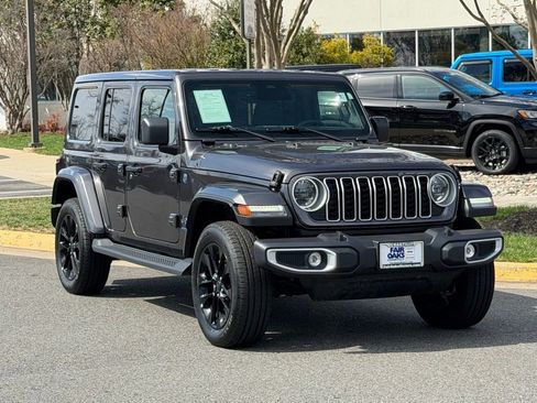 Used 2025 Jeep Wrangler Sahara 4xe image 1