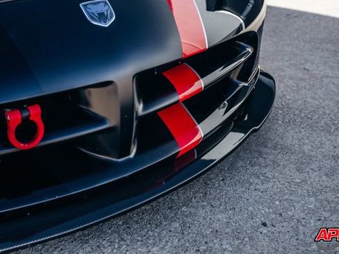 Used 2004 Dodge Viper SRT-10 image 28