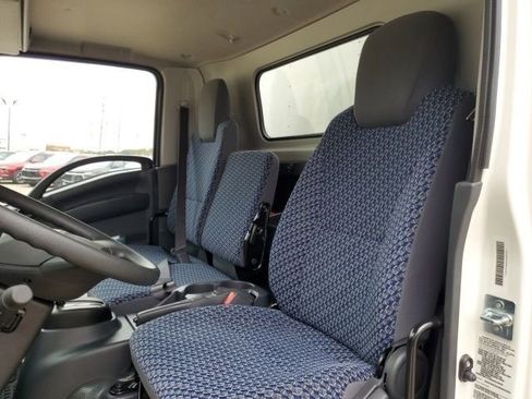 New 2024 Chevrolet Low Cab Forward image 14