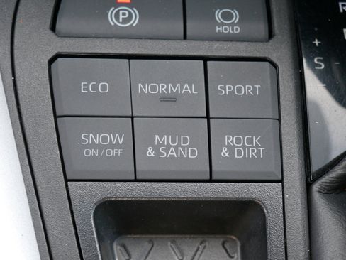 Certified 2024 Toyota RAV4 LE image 29