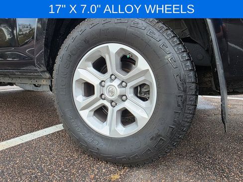 Used 2021 Toyota 4Runner SR5 image 31