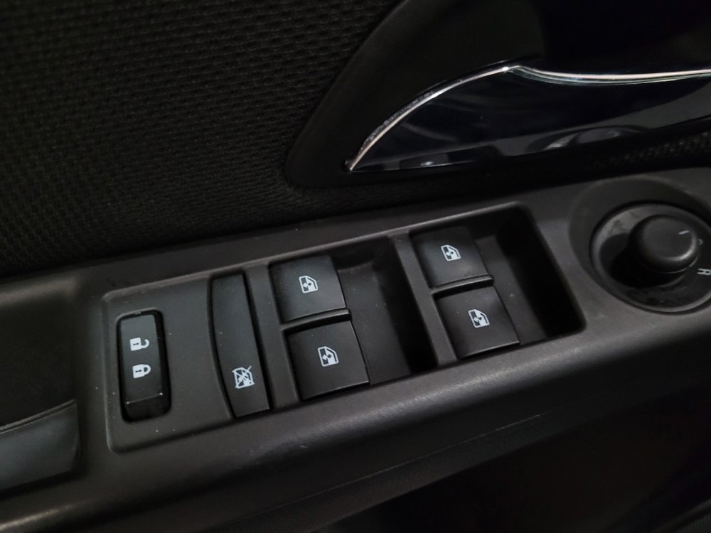 Used 2016 Chevrolet Cruze LT FWD image 27