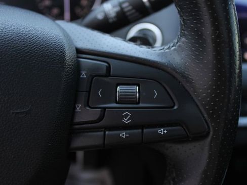 Used 2019 Cadillac XT4 Sport AWD/4WD image 11