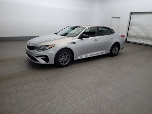Used 2020 Kia Optima LX FWD image 2