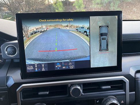 Certified 2025 Toyota 4Runner Limited image 15