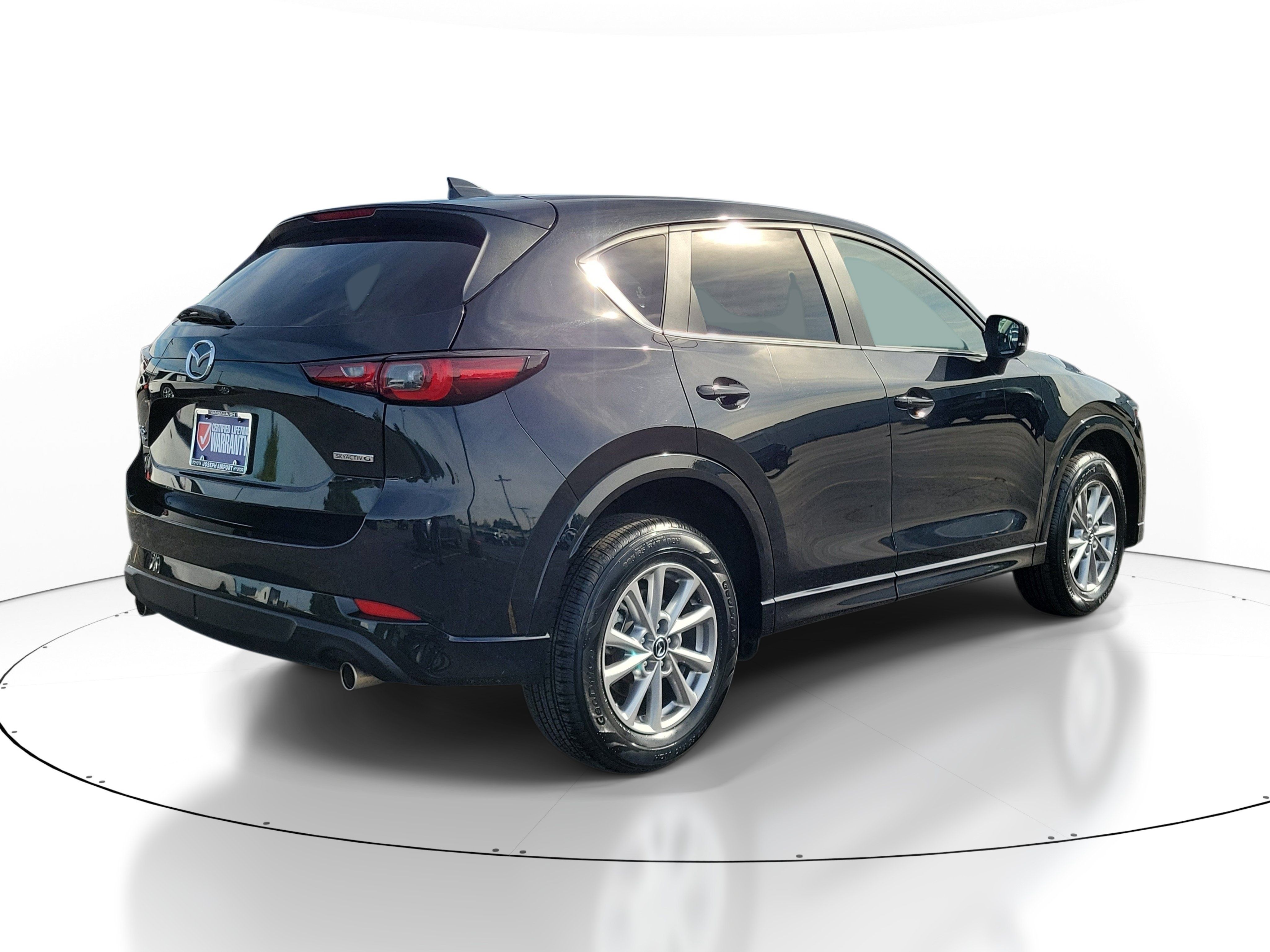 Used 2025 MAZDA CX-5 AWD 2.5 S w/ Preferred Package image 4