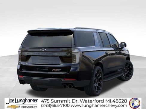 New 2026 Chevrolet Suburban RST AWD/4WD image 4