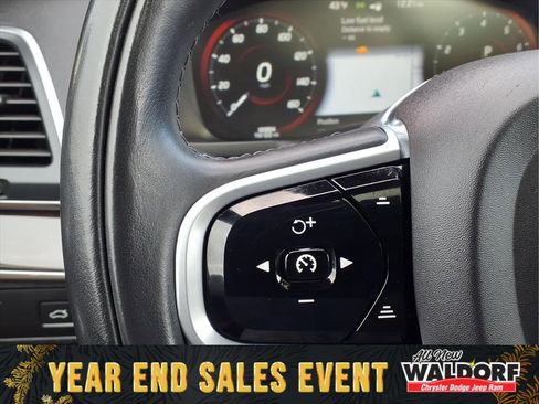 Used 2019 Volvo XC90 T6 Momentum w/ Advanced Package image 17