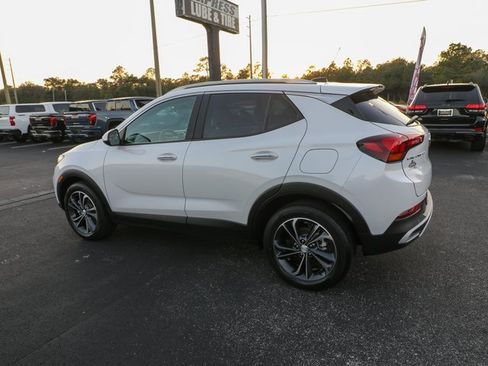 Used 2022 Buick Encore GX Select image 6