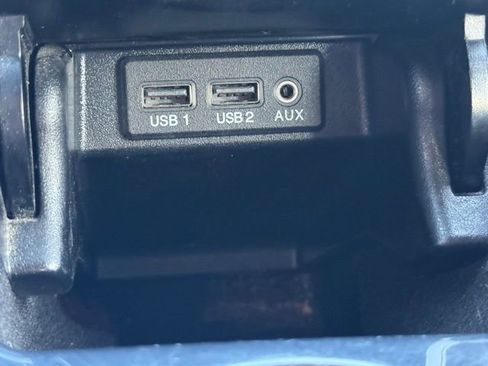 Used 2017 Nissan Maxima 3.5 SL image 16