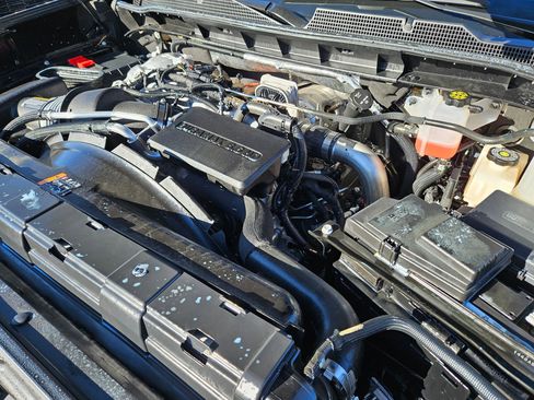 Used 2024 Chevrolet Silverado 3500 LTZ w/ LTZ Plus Package image 34