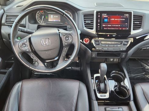Used 2019 Honda Ridgeline Black Edition image 3