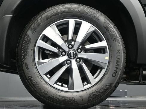 New 2026 Nissan Pathfinder SL FWD image 12