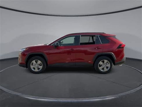 Used 2025 Toyota RAV4 LE image 5