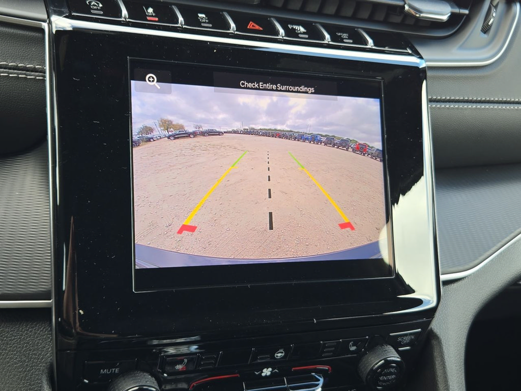 New 2025 Jeep Grand Cherokee Altitude RWD image 36