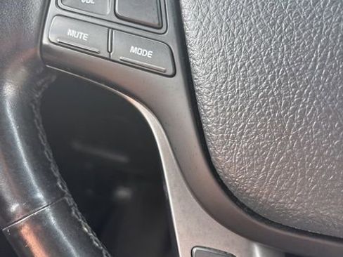 Used 2014 Kia Sorento SX w/ 3rd Row Package image 15