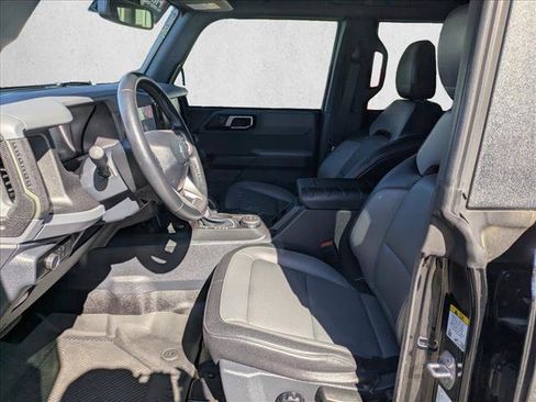 Used 2024 Ford Bronco Everglades image 15