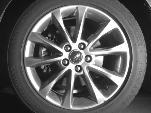 Used 2017 Ford Fusion SE w/ Fusion SE Technology Package FWD image 29