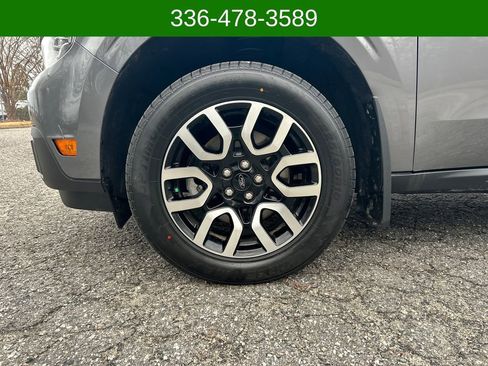 Used 2023 Ford Maverick Lariat w/ Lariat Luxury Package image 17