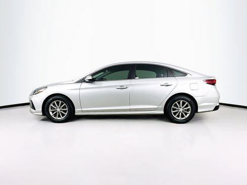 Used 2018 Hyundai Sonata SE image 4