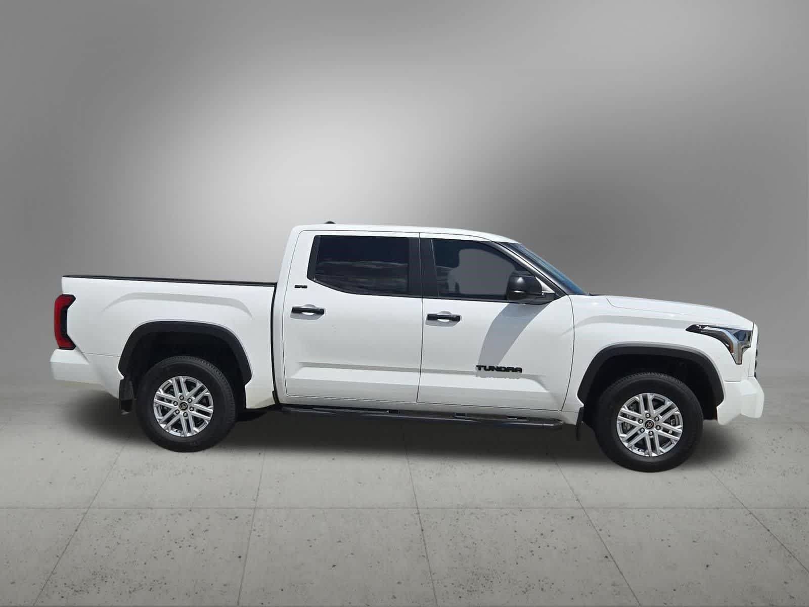 Used 2024 Toyota Tundra SR5 AWD/4WD image 7