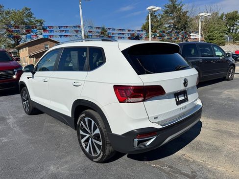 Used 2022 Volkswagen Taos SE image 7