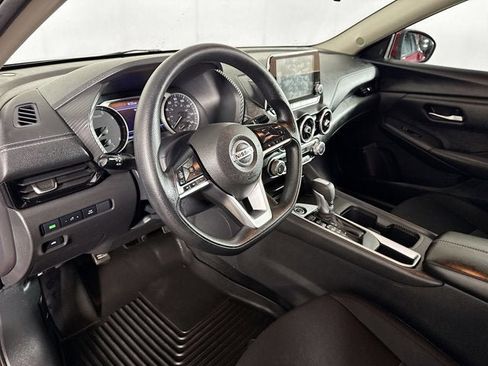 Used 2023 Nissan Sentra SV FWD image 9