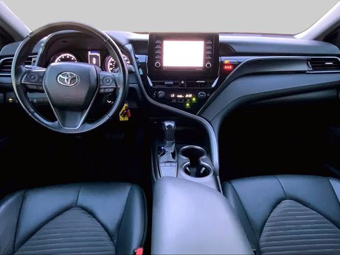 Used 2023 Toyota Camry SE FWD image 14
