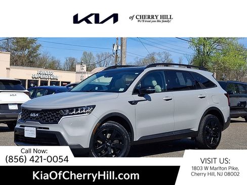 Used 2022 Kia Sorento S w/ Panoramic Sunroof Package image 1