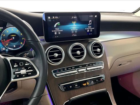 Certified 2022 Mercedes-Benz GLC 300 image 6