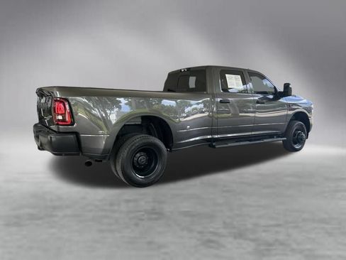 Used 2025 RAM 3500 Tradesman AWD/4WD image 3