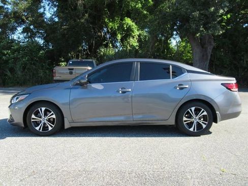 Used 2021 Nissan Sentra SV FWD image 4