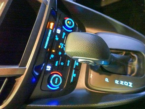 Used 2021 Ford Transit Connect XL image 19