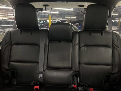 Used 2022 Jeep Wrangler Unlimited Rubicon image 22