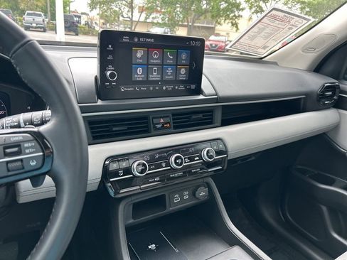 Used 2023 Honda Pilot Elite image 31