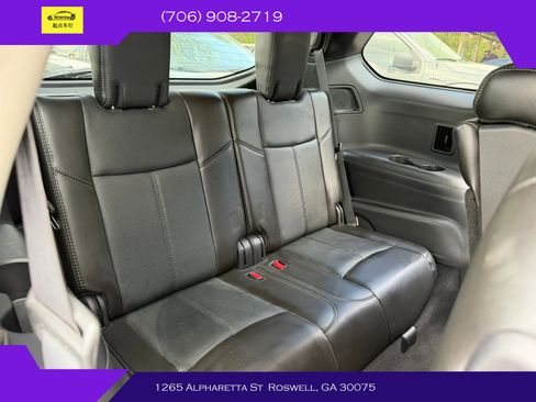 Used 2013 Nissan Pathfinder Platinum image 11