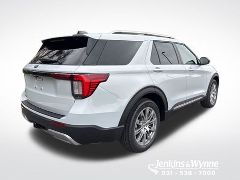 New 2026 Ford Explorer Platinum RWD image 3