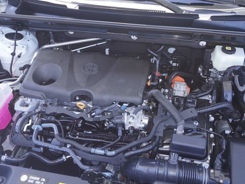 Certified 2026 Toyota RAV4 LE FWD image 24