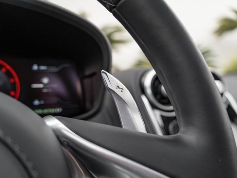 Used 2023 McLaren GT image 13