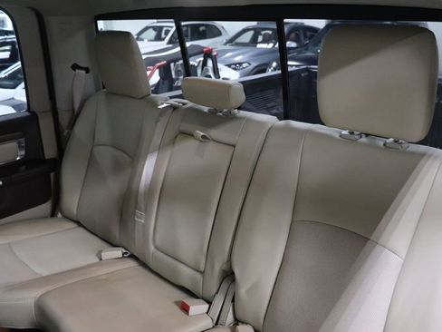 Used 2017 RAM 1500 Laramie w/ Convenience Group image 16