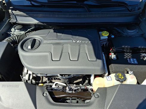 Used 2022 Jeep Cherokee Latitude Lux image 27