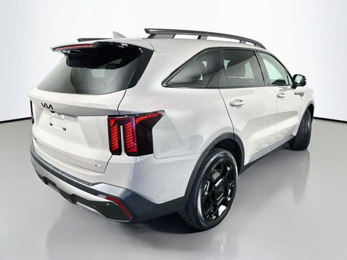 Used 2025 Kia Sorento SX Prestige AWD/4WD image 7