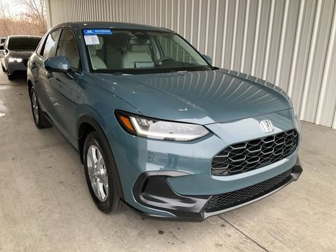 Certified 2025 Honda HR-V LX image 27